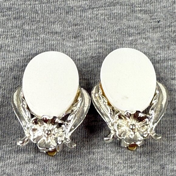 Vintage Silver-Tone Clip-On Earrings With Floral Design & White Oval Accents - Picture 2 of 16